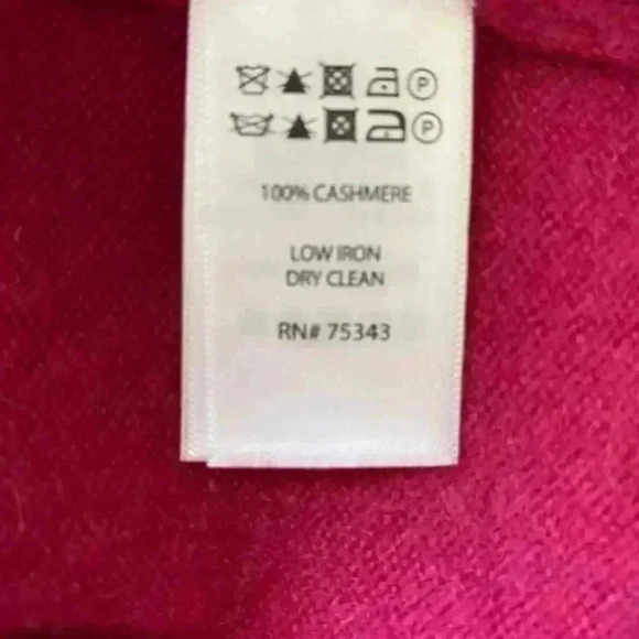 TAHARI 2 Ply Cashmere Red/Magenta Crew Neck Sweater Small - Picture 3 of 12